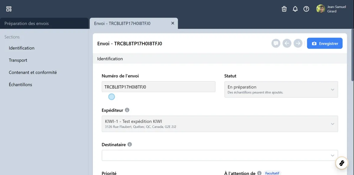Le formulaire d'envoi s'ouvre dans un nouvel onglet.